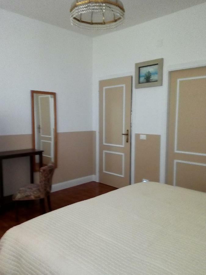 Villa Dei Pescatori LʼAquila Екстериор снимка